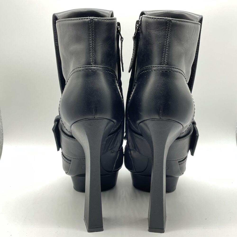 Alexander McQueen Black Leather Block Heel Buckle Ankle Boots Bootie SZ 36.5 6.5 - Picture 10 of 14